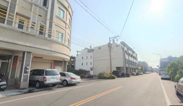 花壇寶雅金店面,彰化縣花壇鄉學府路