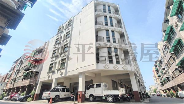 信義國中小邊間豪墅,彰化縣彰化市崙平南路