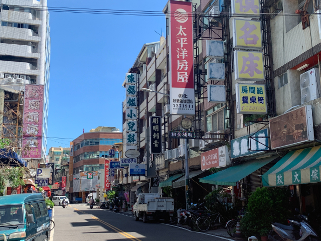 近曉陽商圈全新電梯別墅,彰化縣彰化市民生南路