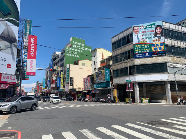 近曉陽商圈全新電梯別墅,彰化縣彰化市民生南路