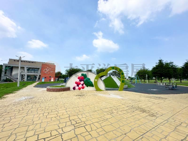 皇林埔心皇城-搶佔埔心核心電梯三房附車位Ⅲ,彰化縣埔心鄉育英二街