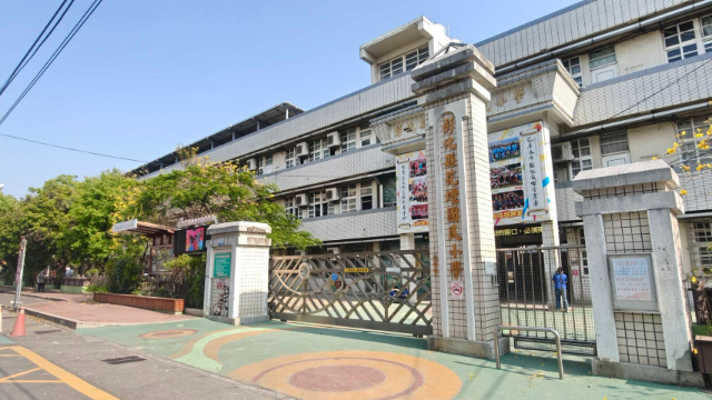 近花壇火車站透店,彰化縣花壇鄉中山路二段
